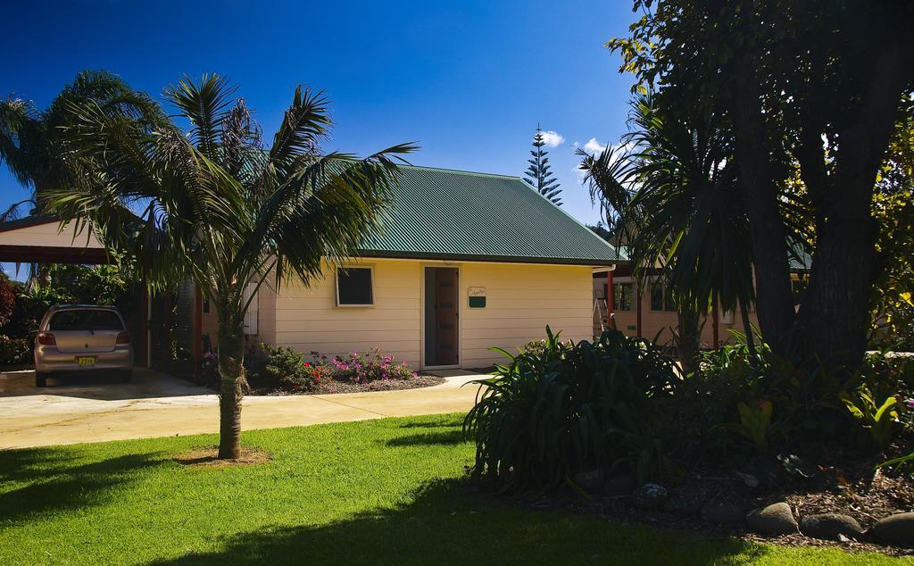 Poinciana Cottages Burnt Pine Exterior foto