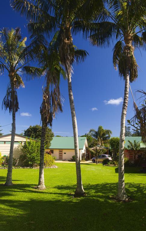 Poinciana Cottages Burnt Pine Exterior foto